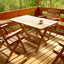 HOW TO MAINTAIN GARDEN FURNITURE: a complete range for any treatment!